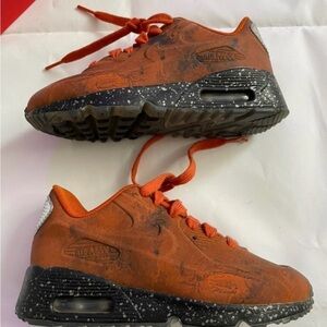 Nike Air Max 90 BP QS in Magma Orange